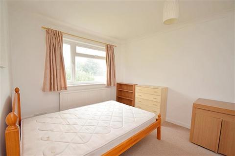 16 Browning Drive, Winchester, SO22 5AR