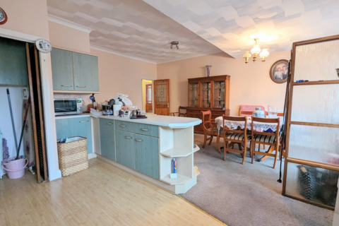 4 bedroom semi-detached house for sale, Liverpool Road, Southport, PR8 3BS