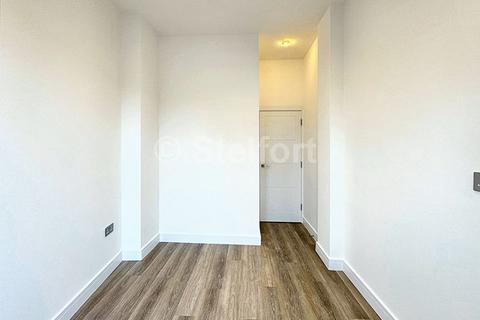 2 bedroom apartment to rent, Barking Road, London, E13