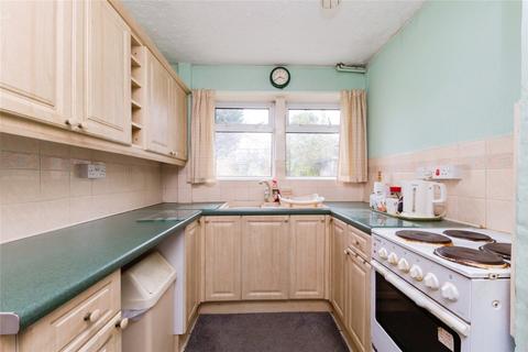 3 bedroom semi-detached house for sale - Adlington Road, Crewe, CW2