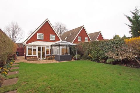 4 bedroom detached house for sale, High Beeches,  Banstead, SM7