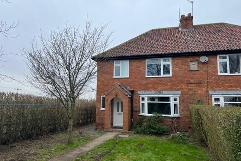 3 bedroom semi-detached house to rent, Oxclose Cottages, Oxclose Lane, Heslington, YO10