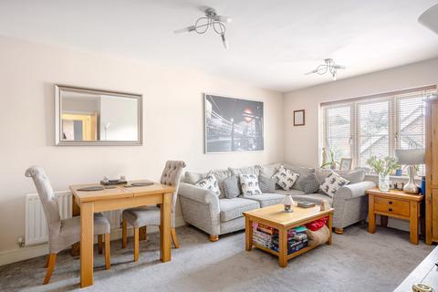 2 bedroom apartment for sale, Dunmow Road, Bishop's Stortford, Hertfordshire, CM23