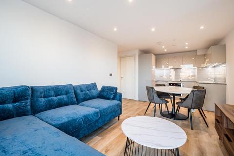 2 bedroom apartment to rent, Flat 72 :: The Quarters