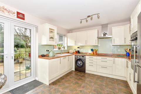 4 bedroom detached house for sale, Nicolson Close, Tangmere, Chichester, West Sussex