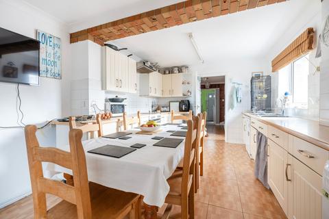 4 bedroom detached house for sale, Station Road, Cromer