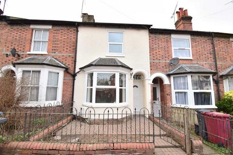 2 bedroom terraced house to rent, Highgrove Street, Reading
