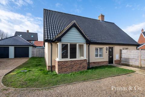 4 bedroom chalet for sale, School Close, Norwich NR16