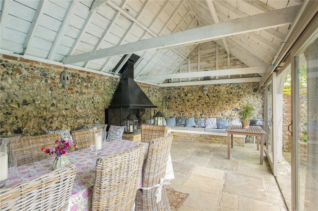 Pool House
