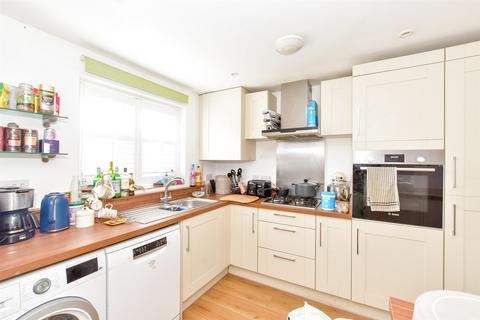 3 bedroom end of terrace house for sale, Guardians Way, Portsmouth, Hampshire