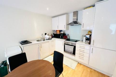 1 bedroom flat for sale, Victoria Road, Swindon, SN1 3UZ