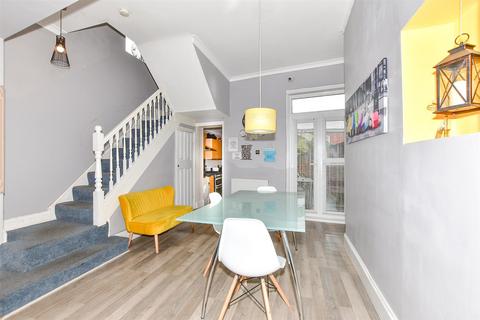 4 bedroom end of terrace house for sale, High Street, Ramsgate, Kent
