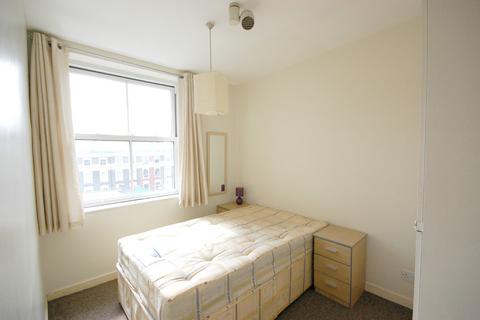 2 bedroom flat to rent, Talbot Square, London W2