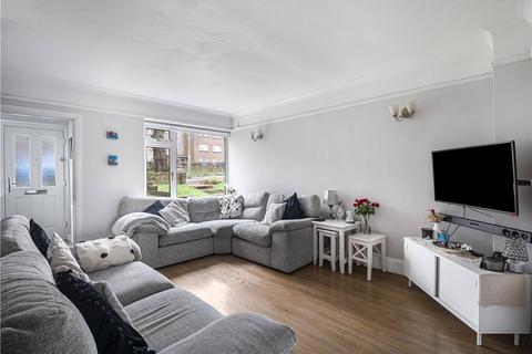 3 bedroom terraced house for sale, Coulsdon Road, Caterham, Surrey, CR3