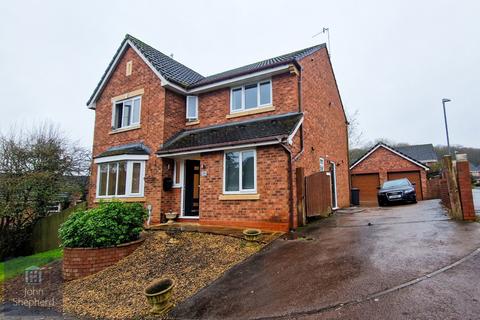 4 bedroom detached house to rent - Fernwood Close, Redditch, Worcestershire, B98
