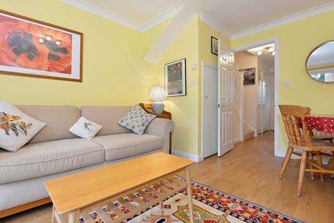 22 Town End Close, Godalming, GU7 1DG