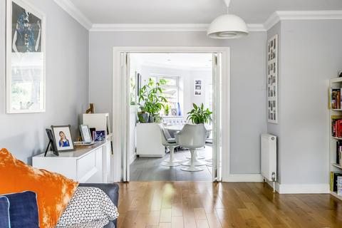 8 Minster Road, Godalming, GU7 1SP