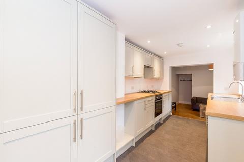 47 Brighton Road, Godalming, GU7 1NT