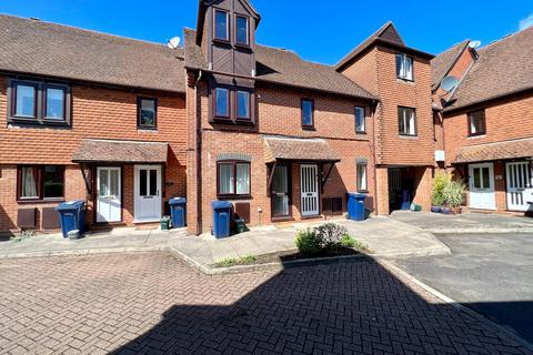 14 Wey Road, Godalming, GU7 1ND