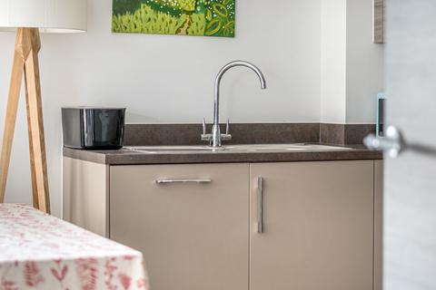 4, Edison House Flambard Way, Godalming, GU7 1FF