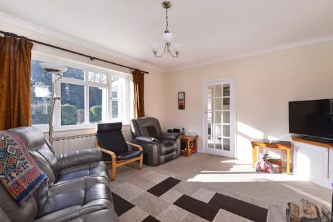 Lavender Corner Catteshall Road, Godalming, GU7 1LY
