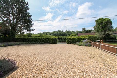 112 Binscombe, Godalming, GU7 3QJ