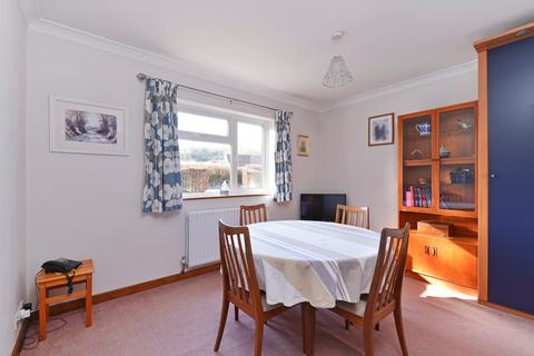 112 Binscombe, Godalming, GU7 3QJ