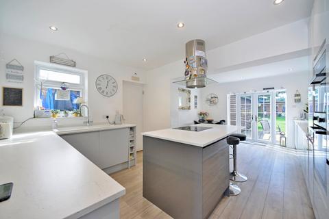 7 Green Lane, Godalming, GU7 3SN
