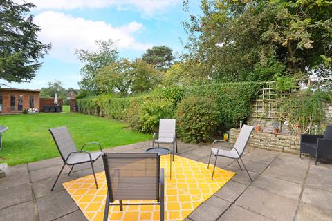 7 Green Lane, Godalming, GU7 3SN