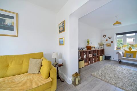 7 Green Lane, Godalming, GU7 3SN