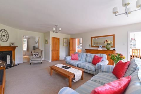 Haytor Catteshall Lane, Godalming, GU7 1LW