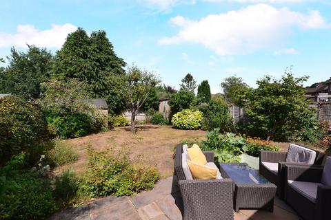 Haytor Catteshall Lane, Godalming, GU7 1LW