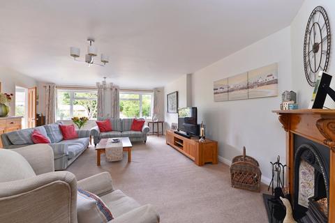 Haytor Catteshall Lane, Godalming, GU7 1LW