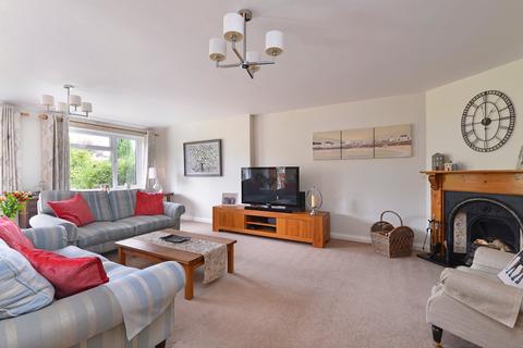 Haytor Catteshall Lane, Godalming, GU7 1LW
