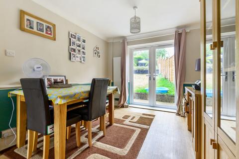 17 Croft Road, Witley, Godalming, GU8 5RF