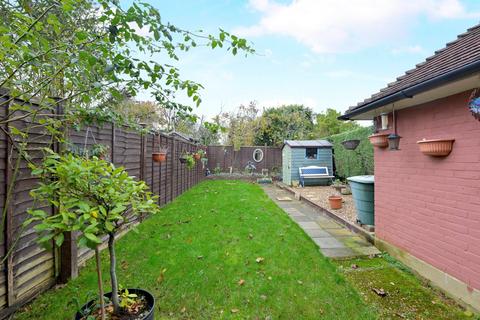30 Binscombe Crescent, Godalming, GU7 3RB