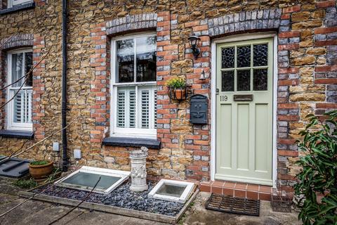 119 Brighton Road, Godalming, GU7 1PW