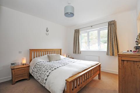 14, Anvil Cottages Catteshall Lane, Godalming, GU7 1LF