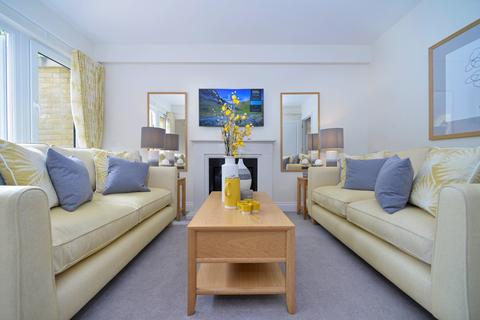 14, Hampton Manor Huxley Close, Godalming, GU7 2FF