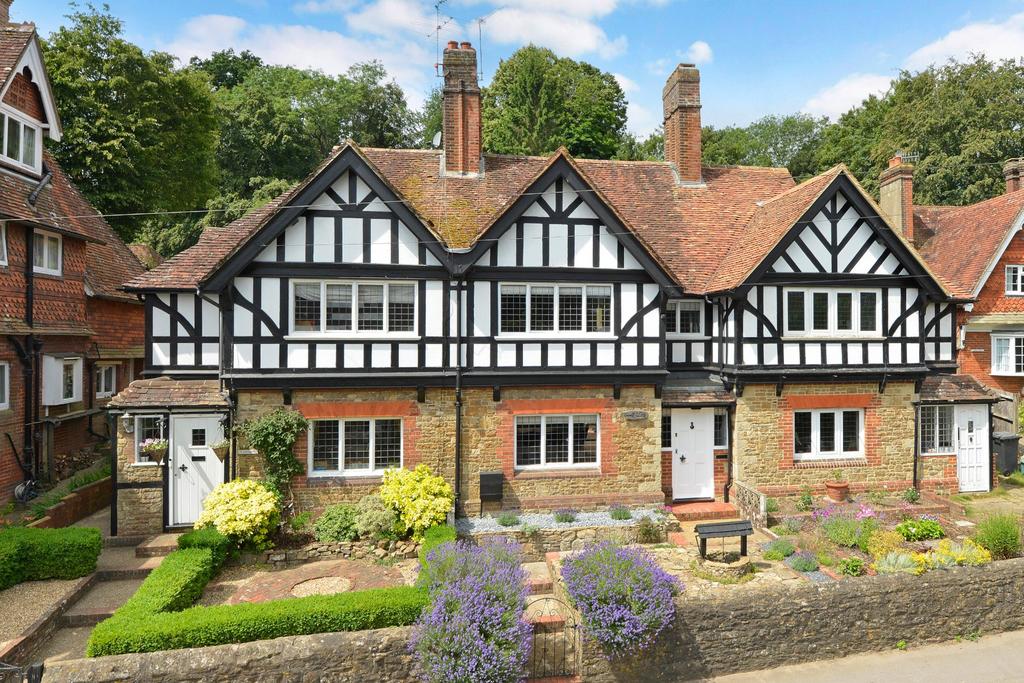 Witley, Godalming GU8 2 bed terraced house for sale £550,000