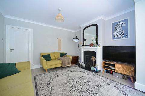 Copseleigh Catteshall Lane, Godalming, GU7 1LJ