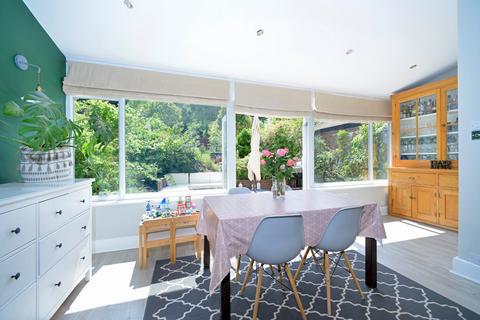 Copseleigh Catteshall Lane, Godalming, GU7 1LJ
