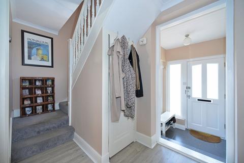 Copseleigh Catteshall Lane, Godalming, GU7 1LJ