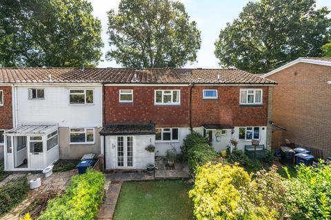21 Copse Side, Godalming, GU7 3RU