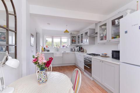 55 Green Lane, Godalming, GU7 3SU