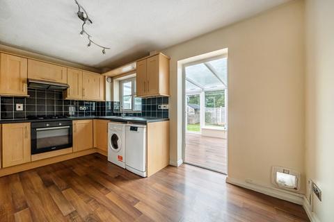 17 High Ridge, Godalming, GU7 1YE