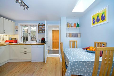 83 Brighton Road, Godalming, GU7 1NX