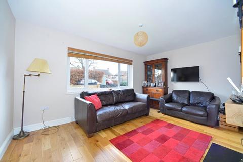 16 Binhams Meadow, Dunsfold, Godalming, GU8 4LF