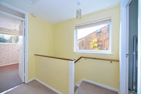 37 Busdens Way, Milford, Godalming, GU8 5JP