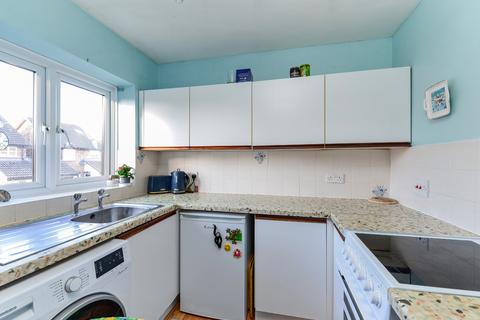 35 Wey Road, Godalming, GU7 1ND